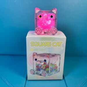 Choco Teddy - Square Cat LED Light - Pink